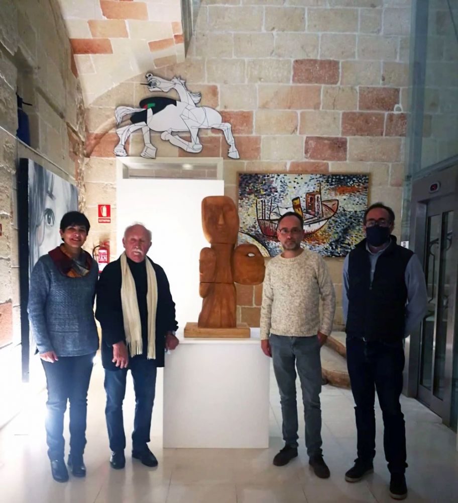 La escultura se exhibe en el Palau Saura Morell