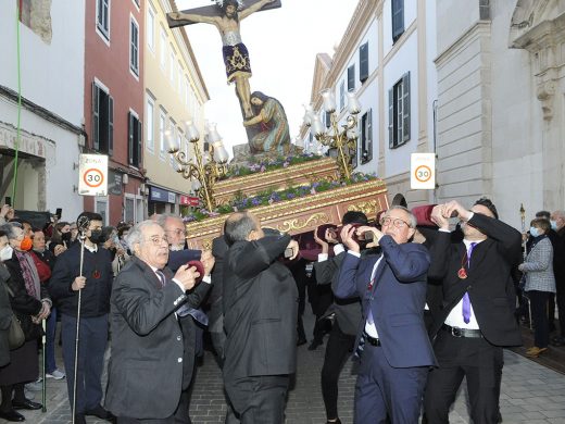 (Fotos y vídeos) La Sang sale en procesión por su 250 aniversario