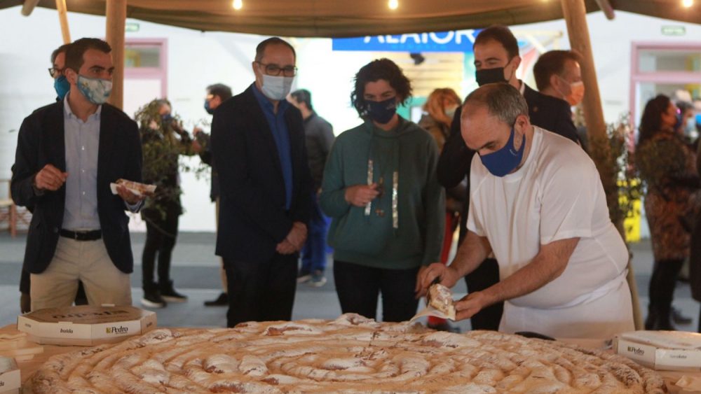 Degustación gratuita de ensaïmada en la inauguración (Fotos: Antxón Castresana)