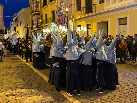 (Fotos) La fe religiosa toma las calles