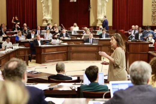 El Parlament votó.