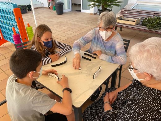 (Fotos) Encuentro intergeneracional en Sant Lluís