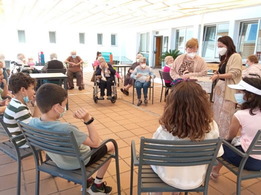 (Fotos) Encuentro intergeneracional en Sant Lluís