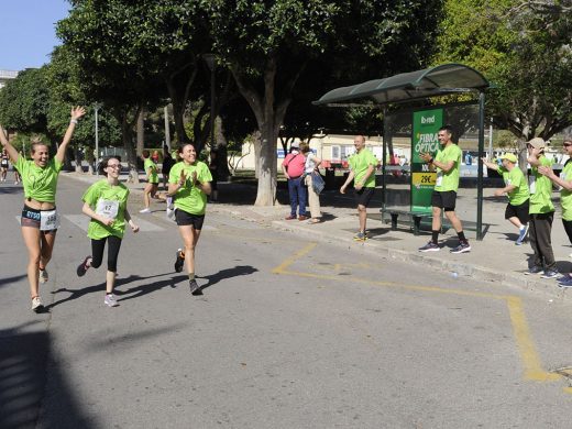 (Fotos) Zancadas solidarias