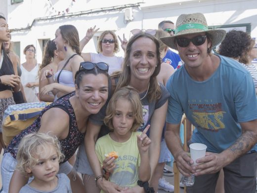 (Fotos y vídeo) Sant Martí ya bota