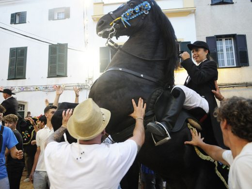 Es Migjorn Gran ya está de fiesta