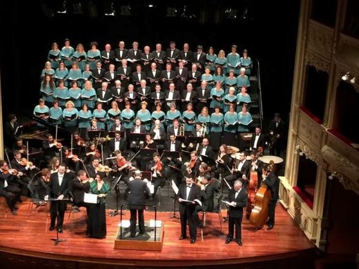 El Teatro Principal de Maó despide el año escénico con una veintena de atractivas propuestas