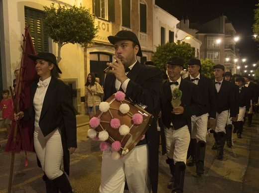 (Fotos) Alaior abraza la fiesta