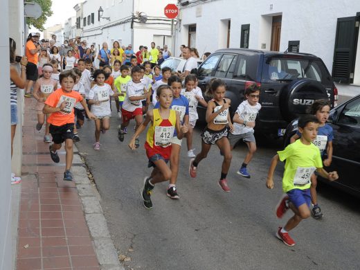 Fernando Serrano y Maria Pallicer reinan en Sant Lluís