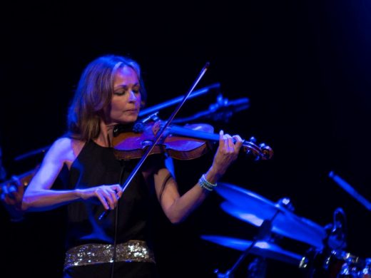 (Fotos) Sharon Corr deja su huella sonora en el Teatro Principal de Maó