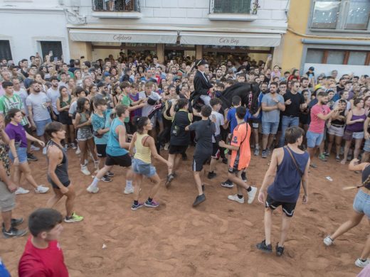 (Vídeo y fotos) La fiesta sigue con Sant Nicolau