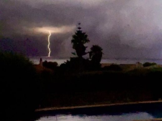 (Fotos) Tormentas, rayos y truenos esta madrugada en Menorca