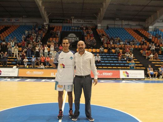 (Fotos) El Hestia renueva el cetro balear tras ganar 85-77 al Class Sant Antoni