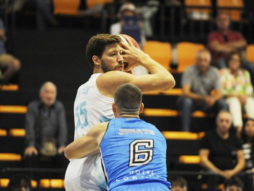 (Fotos) El Hestia renueva el cetro balear tras ganar 85-77 al Class Sant Antoni