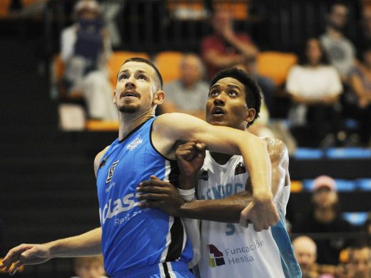 (Fotos) El Hestia renueva el cetro balear tras ganar 85-77 al Class Sant Antoni