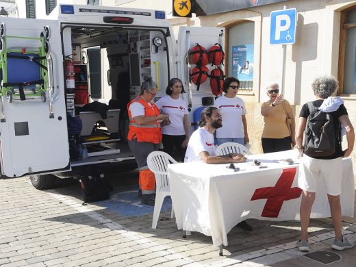 (Fotos) Las entidades de Menorca se muestran en Sant Lluís