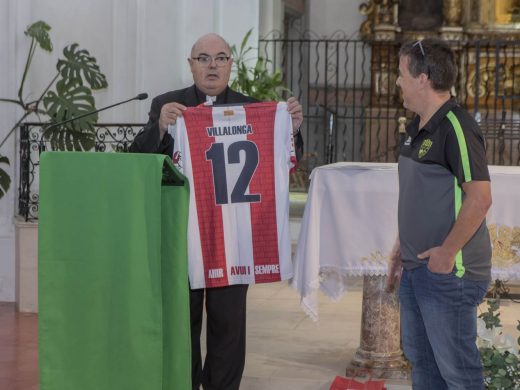 (Fotos) El Mercadal rinde tributo a la Virgen