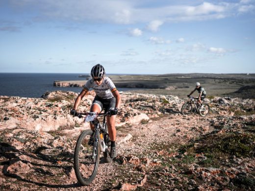 Minoves y Torà, Ensenyat  y Serafini, sellan su victoria en la Artiem Epic Camí de Cavalls