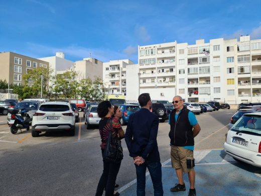 El alcalde de Maó ha realizado una visita institucional al solar de Vasallo esta mañana