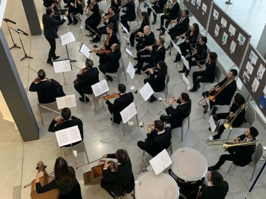 (Fotos) Concierto de la Orquestra de Cambra Illa de Menorca en el Hospital Mateu Orfila