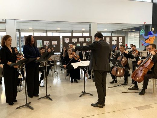 (Fotos) Concierto de la Orquestra de Cambra Illa de Menorca en el Hospital Mateu Orfila