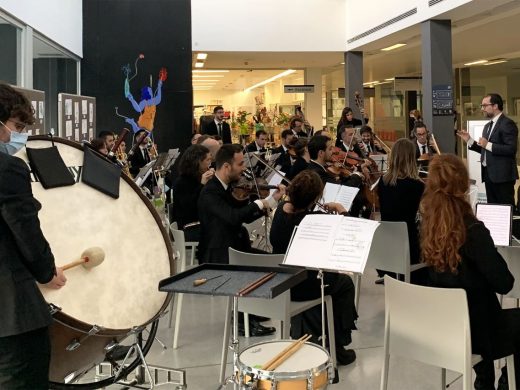 (Fotos) Concierto de la Orquestra de Cambra Illa de Menorca en el Hospital Mateu Orfila