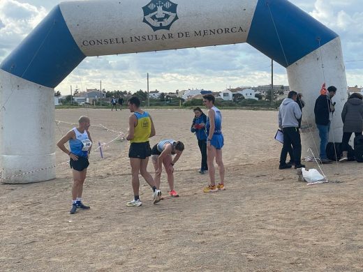 Xavi Cubas y Marina Bagur ganan el cross de Ciutadella