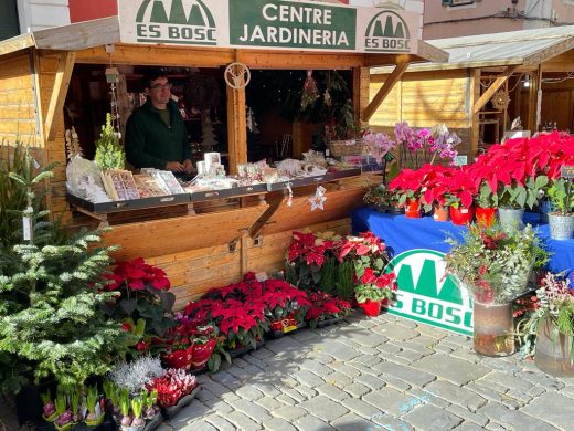 (Fotos) Gran afluencia a la ‘Fira de Nadal’ de Maó