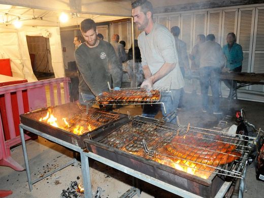 Aroma de torrada en la vigilia de Sant Antoni