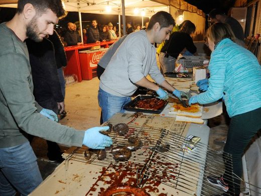 Aroma de torrada en la vigilia de Sant Antoni