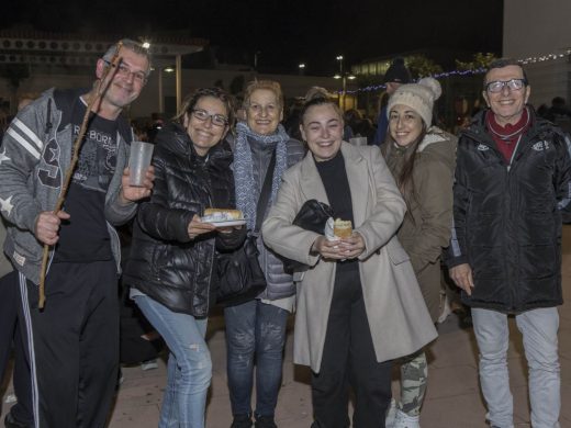 Aroma de torrada en la vigilia de Sant Antoni