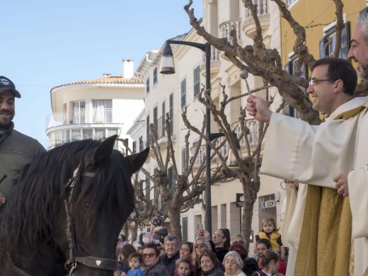 (Fotos) Unas ‘beneïdes’ multitudinarias