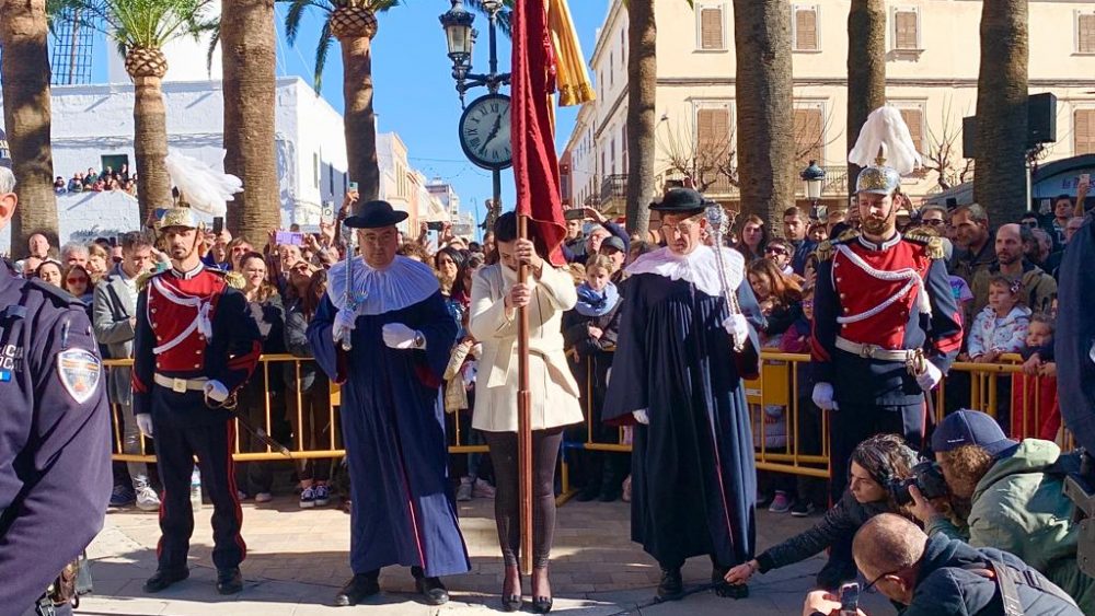 'Tres tocs' en Ciutadella (Fotos y vídeos de Tolo Mercadal)