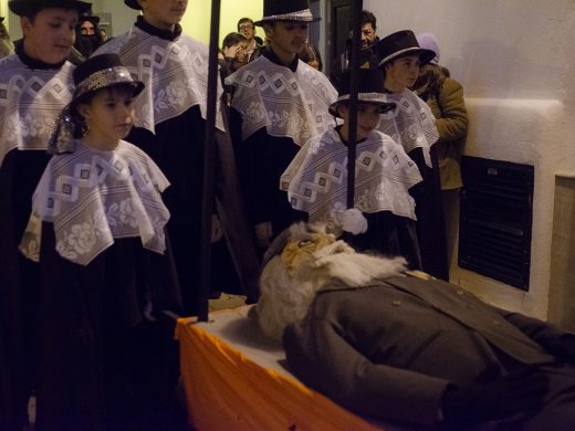 (Fotos) Bernat Figuerola ya descansa en paz tras días de frenesí