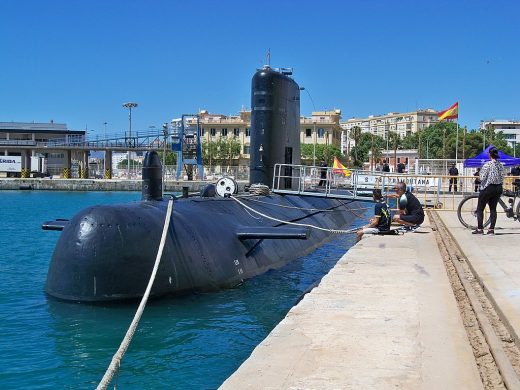 Submarino 'Tramontana' en el puerto de Málaga (Daniel Capilla, CC BY-SA 4.0 , via Wikimedia Commons)