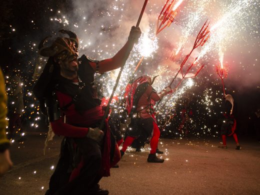 (Fotos) Fiesta infernal en Ferreries