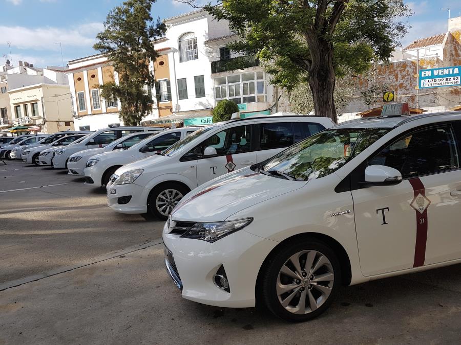 La medida municipal responde a las demandas de los taxistas de Maó