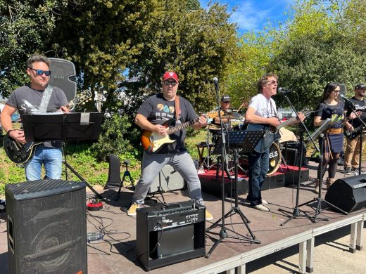 Alaior acoge la jornada solidaria del motor “Classic garage”