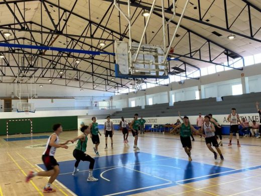 (Fotos) Arranca con éxito de público el ‘Basket is Life’ en Es Castell