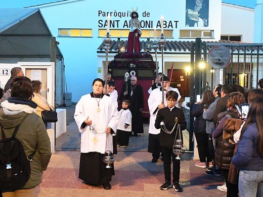 (Vídeo y fotos) La Confraria de la Sentència sale en procesión