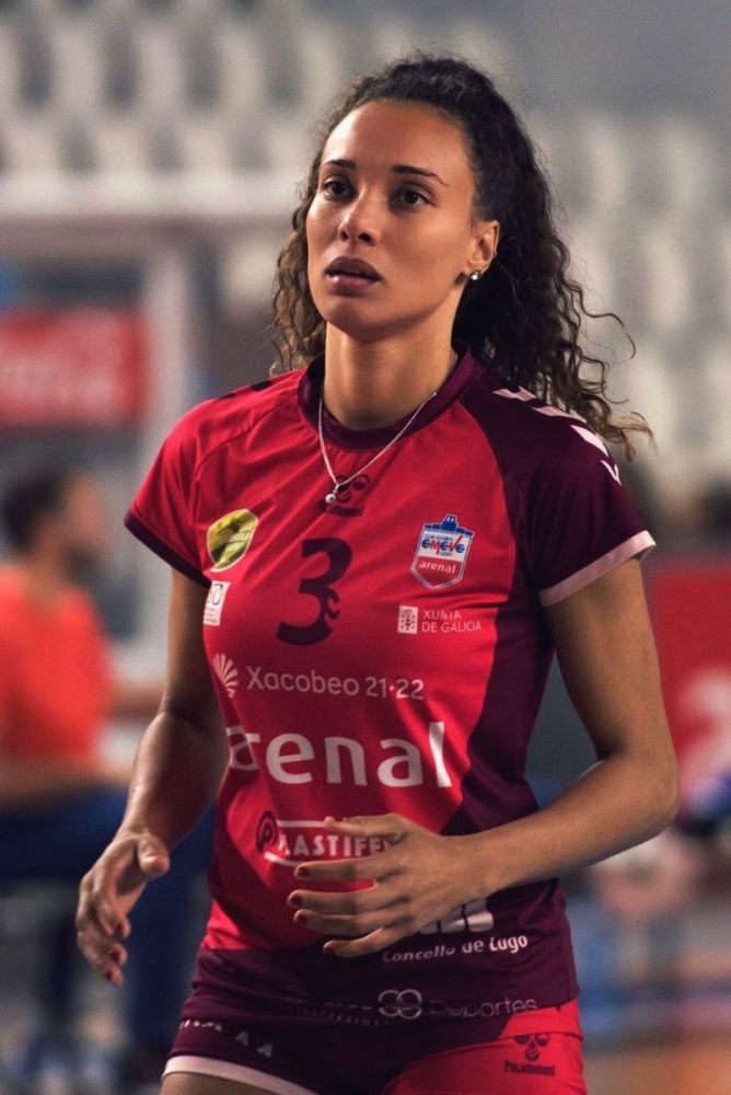 Marcella Amaral