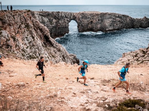 (Fotos) Arranca la Trail Menorca Camí de Cavalls