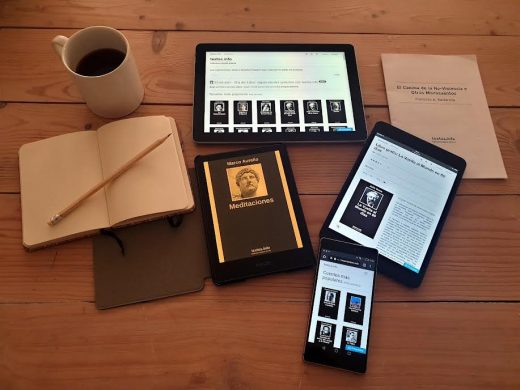 La biblioteca ha ido añadiendo nuevas funcionalidades, como la posibilidad de descargar los libros en los principales formatos de ebook (PDF, ePub, Mobipocket), o incluso enviarlos de forma automática e inalámbrica a dispositivos Amazon Kindle. (Foto: Eduardo Robsy)