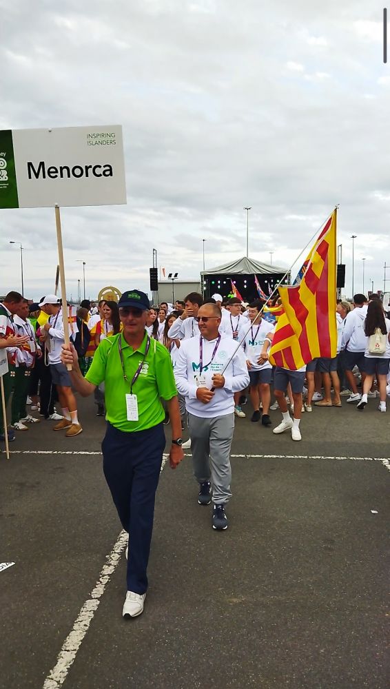 Los dos medallistas en Guernsey (Foto: IGA Menorca)