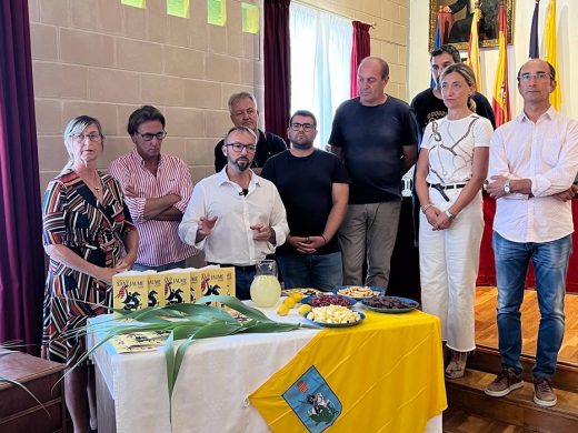 (Fotos) Acto de presentación del programa de fiestas Sant Jaume 2023