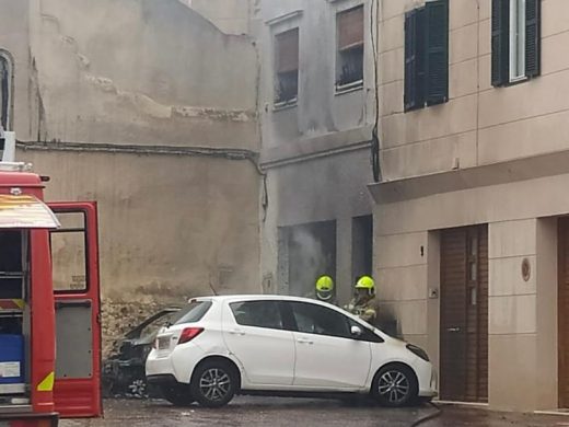 (Fotos y Vídeos) Incendio en Maó