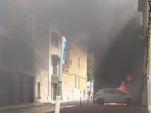 (Fotos y Vídeos) Incendio en Maó