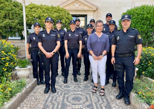 Los nuevos agentes en prácticas en la comisaría de la Policía Nacional de Maó