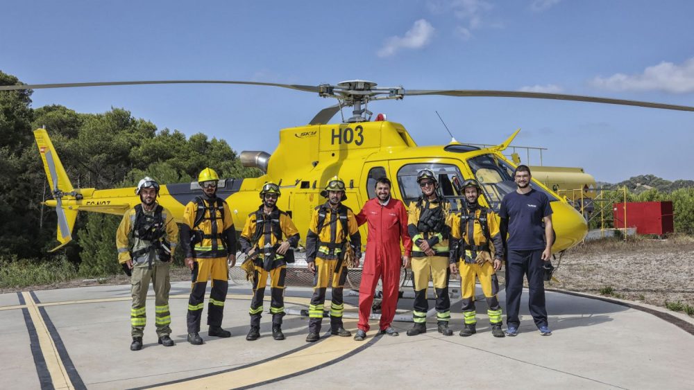 El equipo de la unidad helitransportada que ha realizado la práctica: Pau, Adrià, Paco,Raúl, Ivo, Jorge, Juan y Miquel.