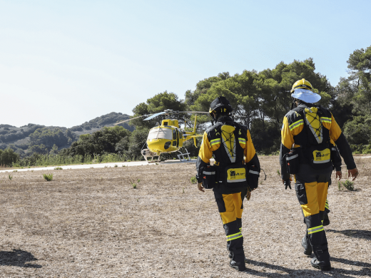 (Fotos) Un día con la Unidad Helitransportada en la base de S’Arangí en Menorca